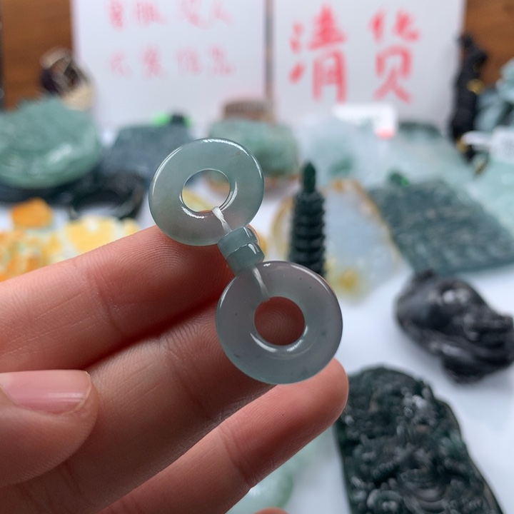 翡翠颈饰未镶嵌保真天然A货翡翠