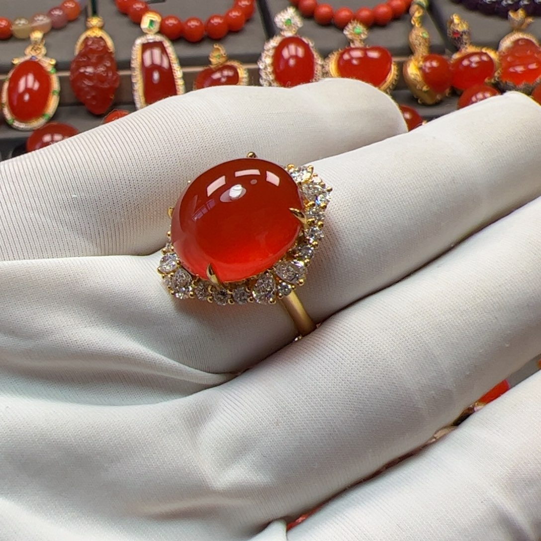 倩***儿南红玛瑙18K金镶嵌18K金镶嵌精品冰红女戒