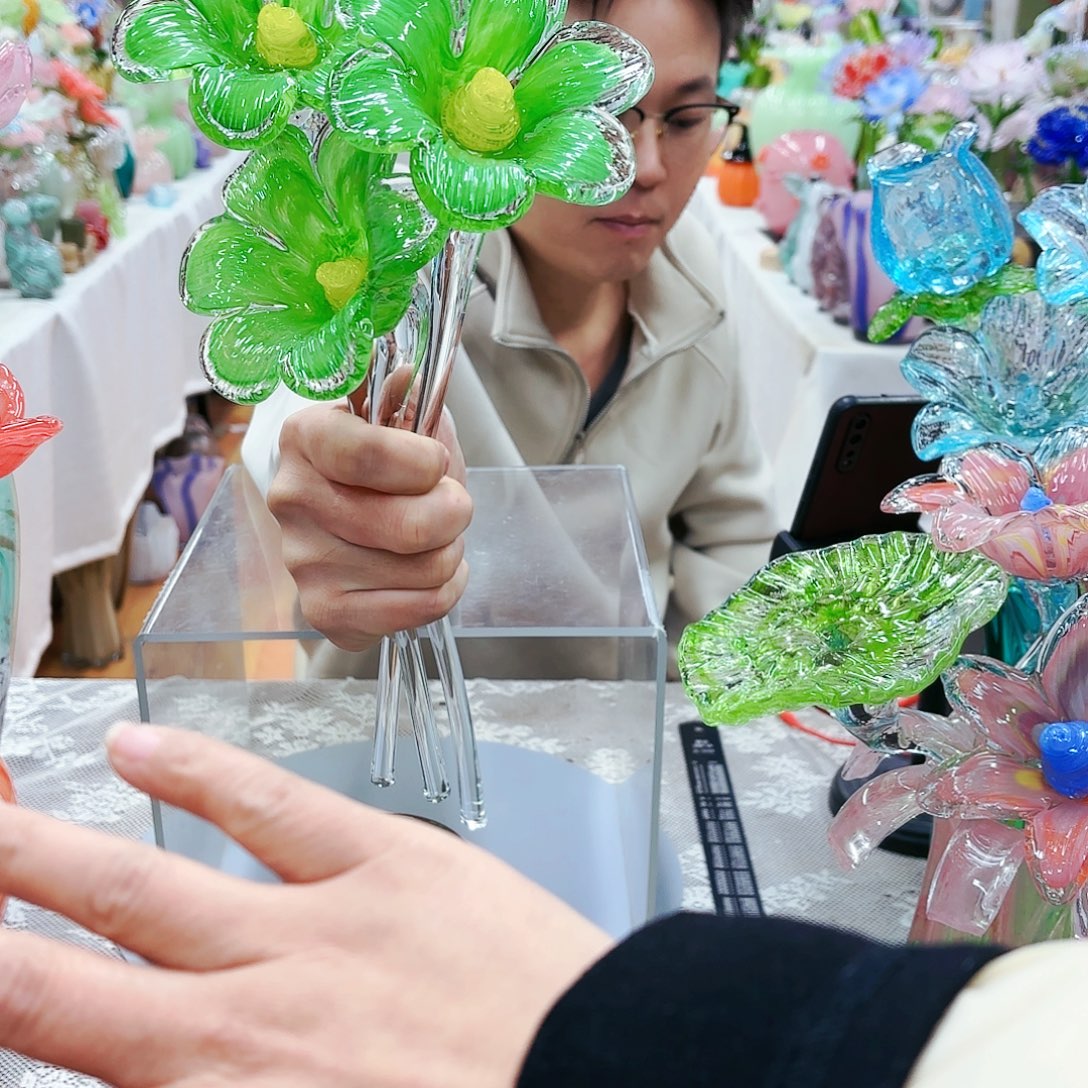 福利不退不换琉璃花瓶艺术品