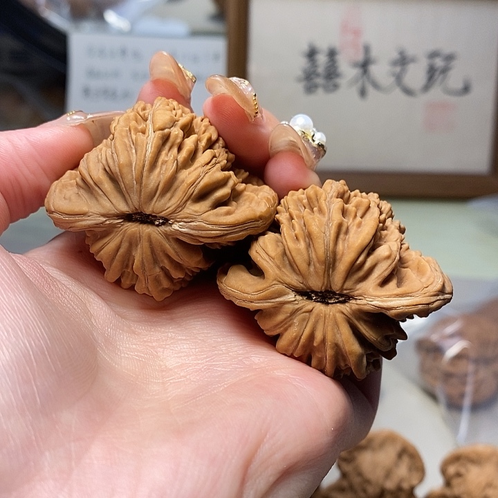 文玩核桃吊坠45四座楼