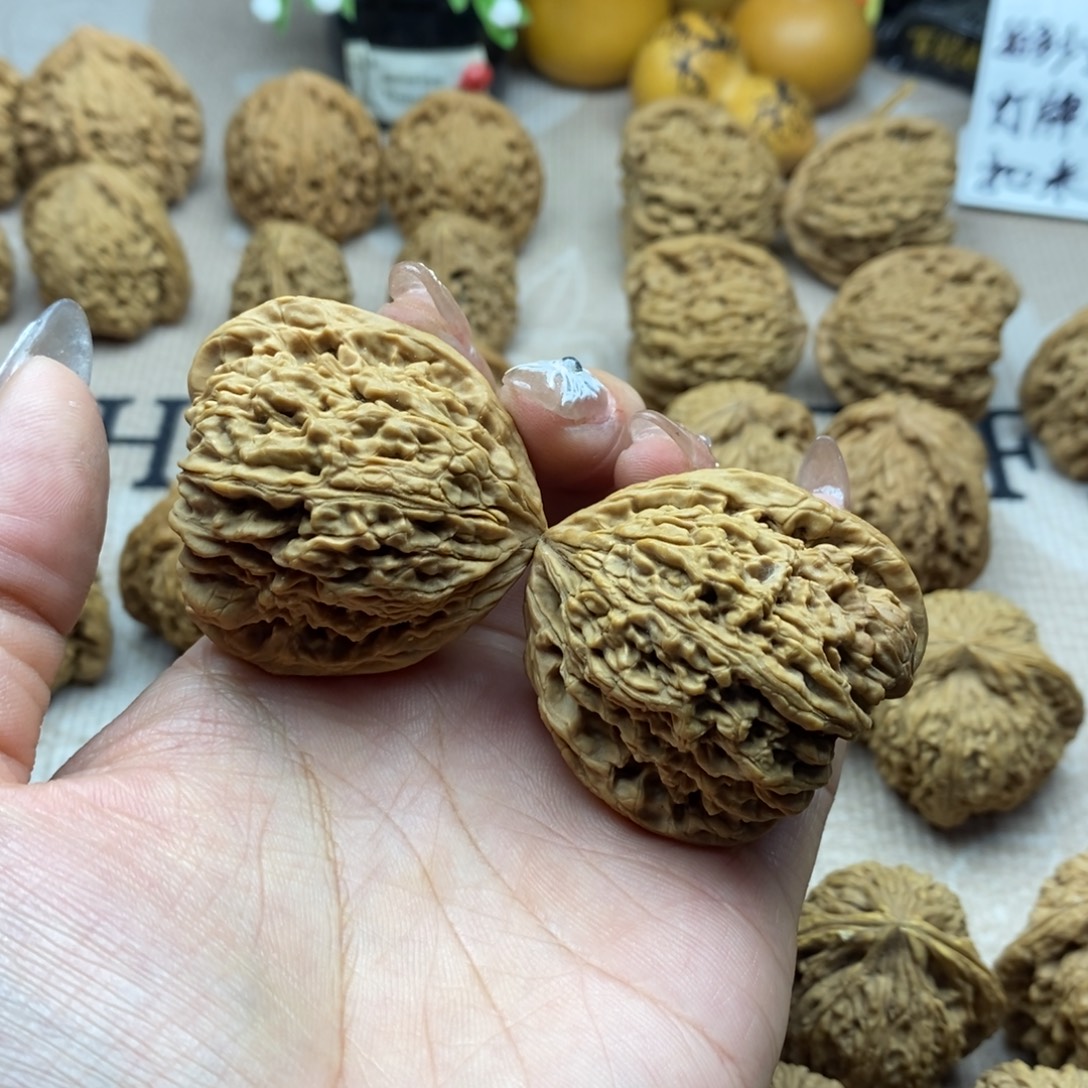****好吊坠文玩核桃南疆