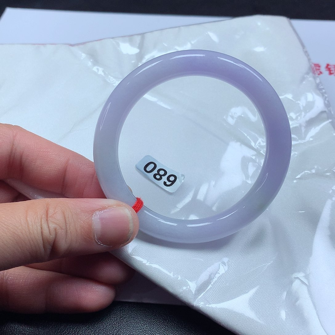 翡翠手镯未镶嵌52圆条