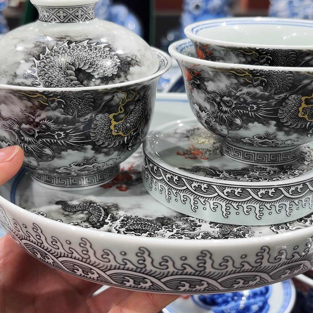 瓷片景德镇美术出版社