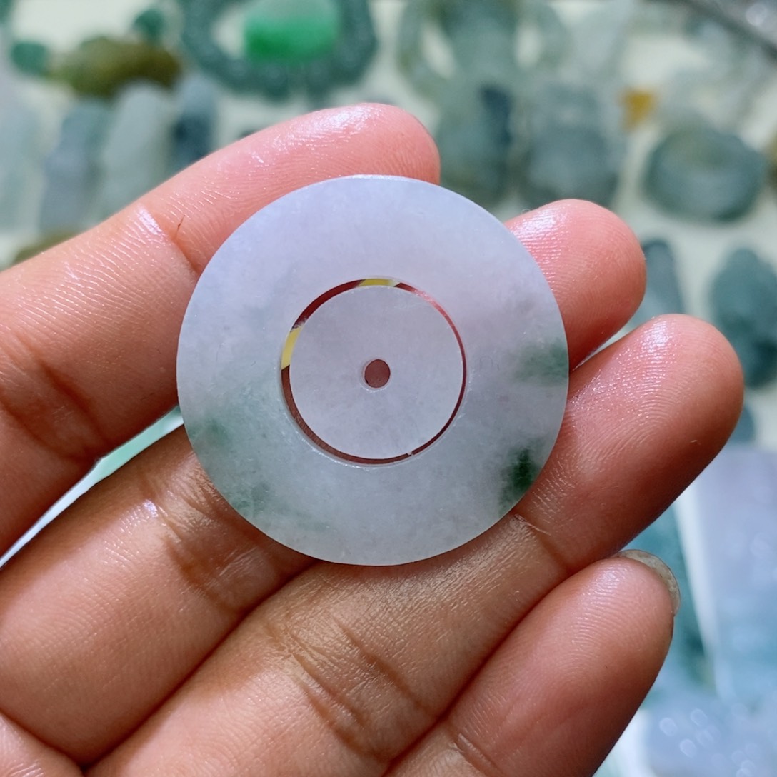 定制翡翠未镶嵌毛货