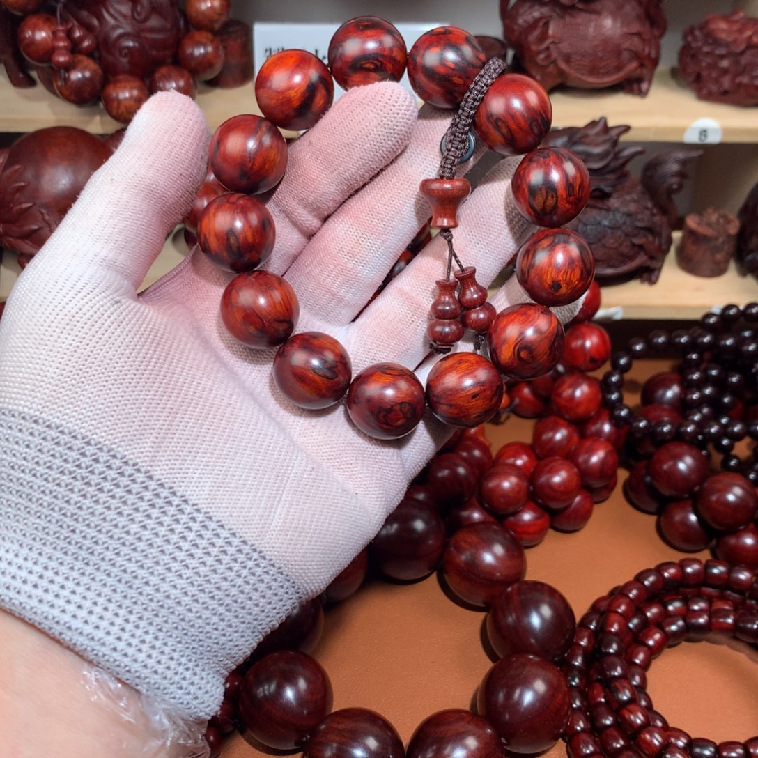 哈***噗染料紫檀（血檀）1.8泥料芝麻花-火焰纹