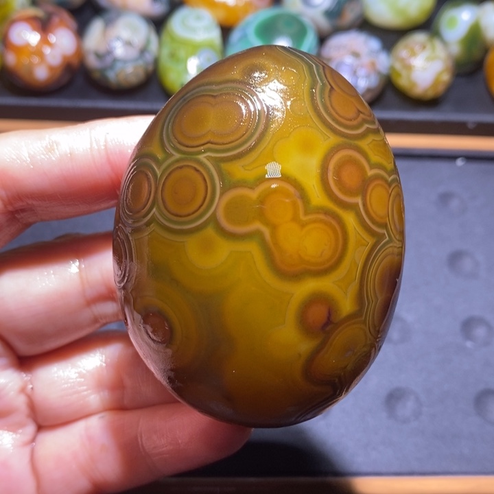 未镶嵌玛瑙/玉髓珠宝半成品75