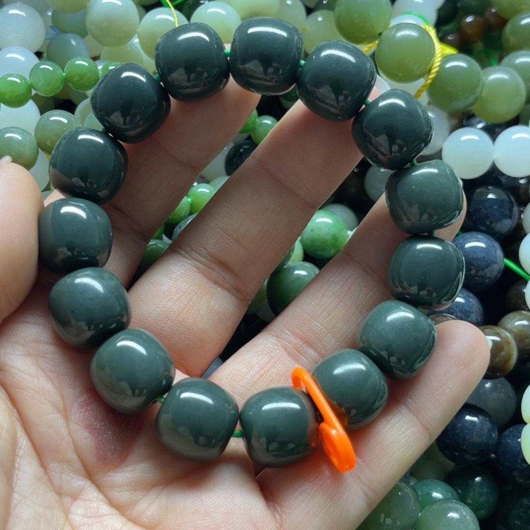 和田玉手链未镶嵌