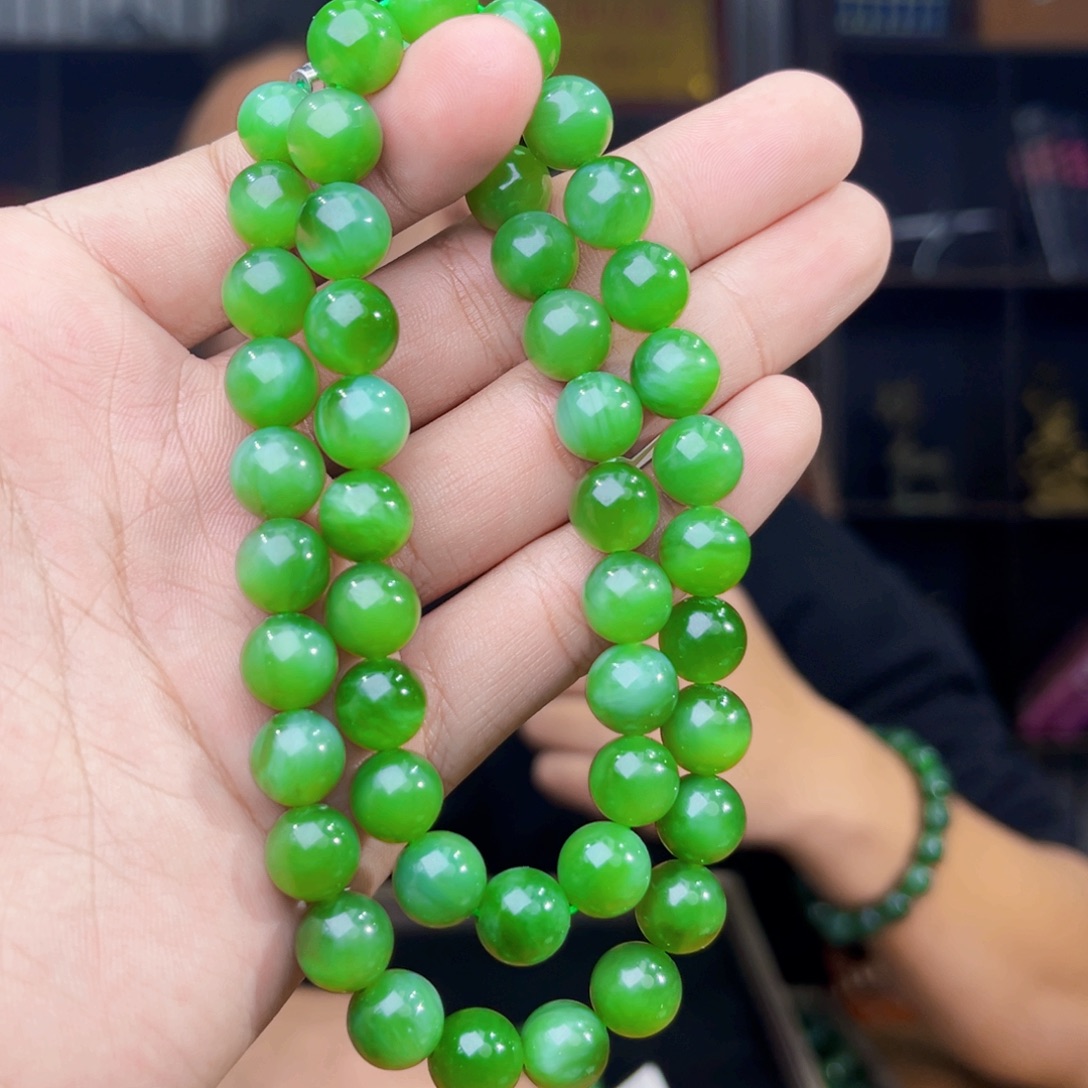 飞***猪和田玉未镶嵌手串天然和田玉俄罗斯碧玉粉绿卡10