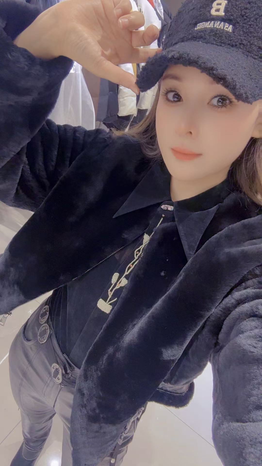 时尚气质黑色皮毛一体外套#2792