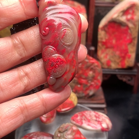 昌化石昌化鸡血石挂件