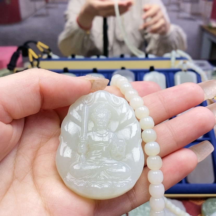 【闪购商品】和田玉颈饰未镶嵌用****3