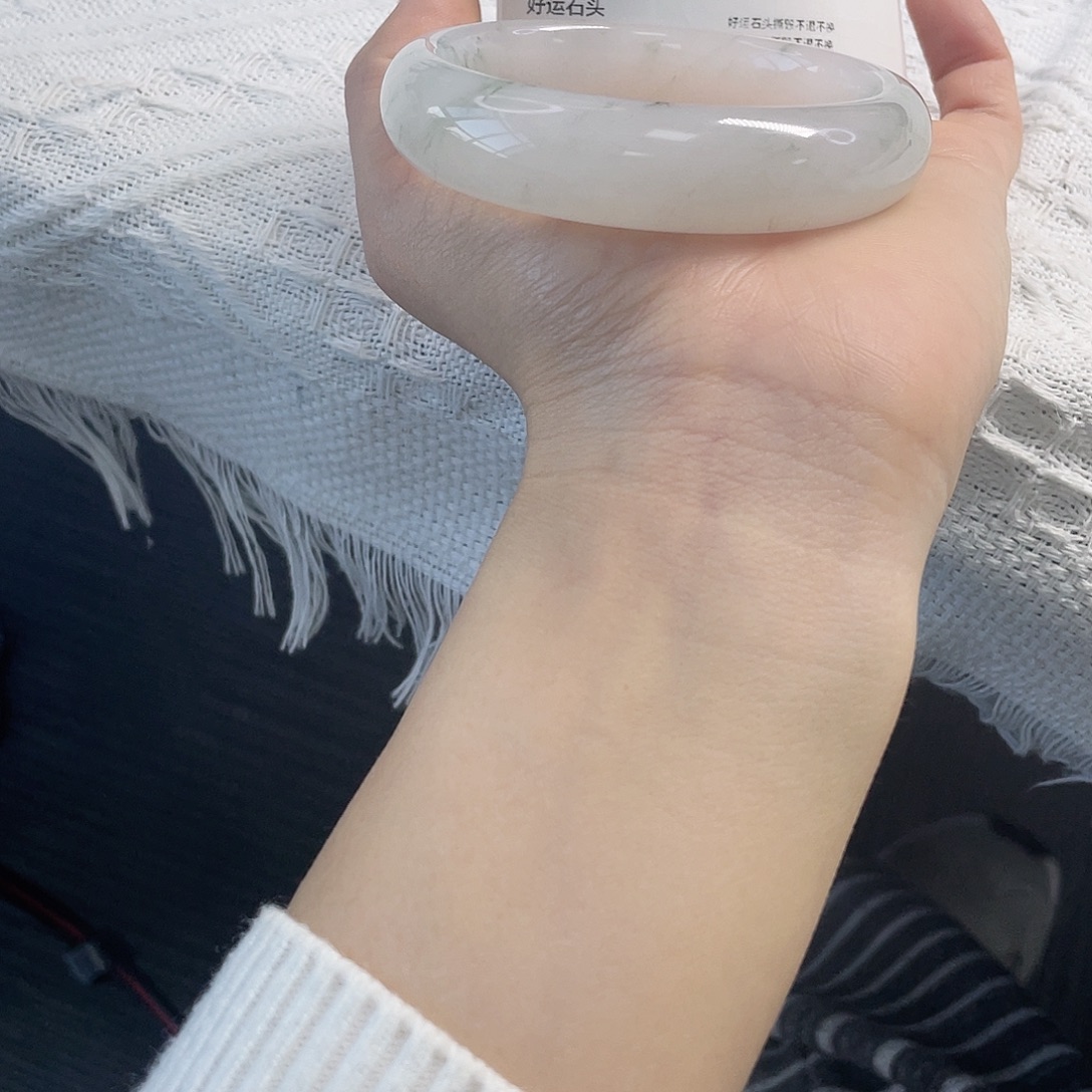 石英质玉未镶嵌手镯218