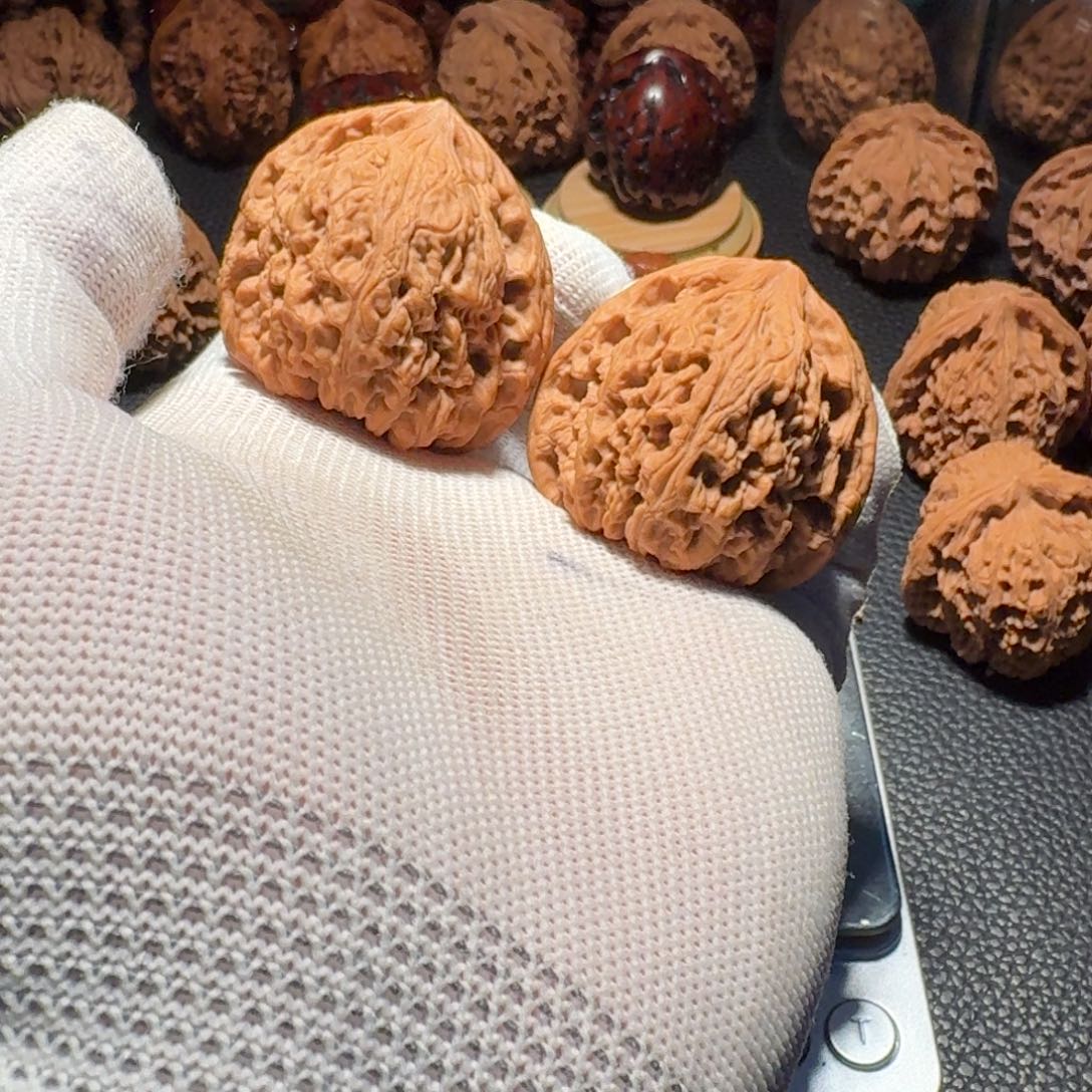 吊坠文玩核桃有黄有修有色差