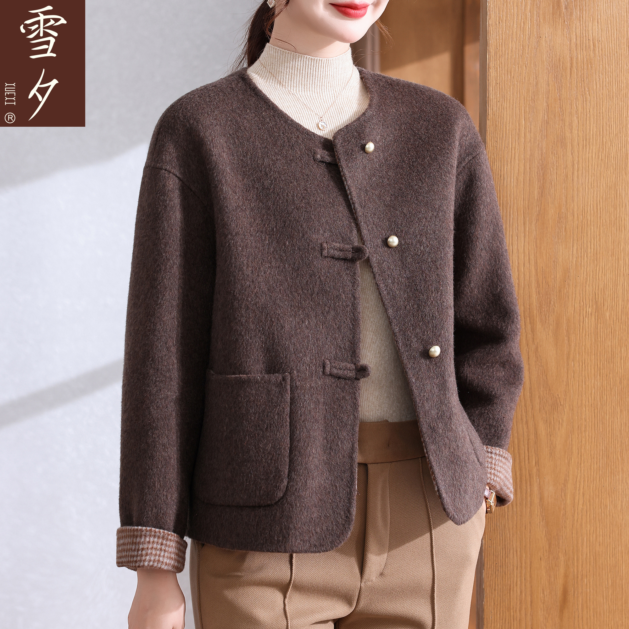 妈妈装秋新款呢子外套2025新款中老年女装国风短款毛呢大衣50多岁