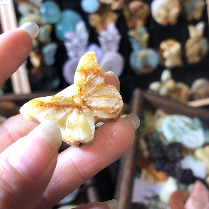 岫玉未镶嵌岫玉挂件