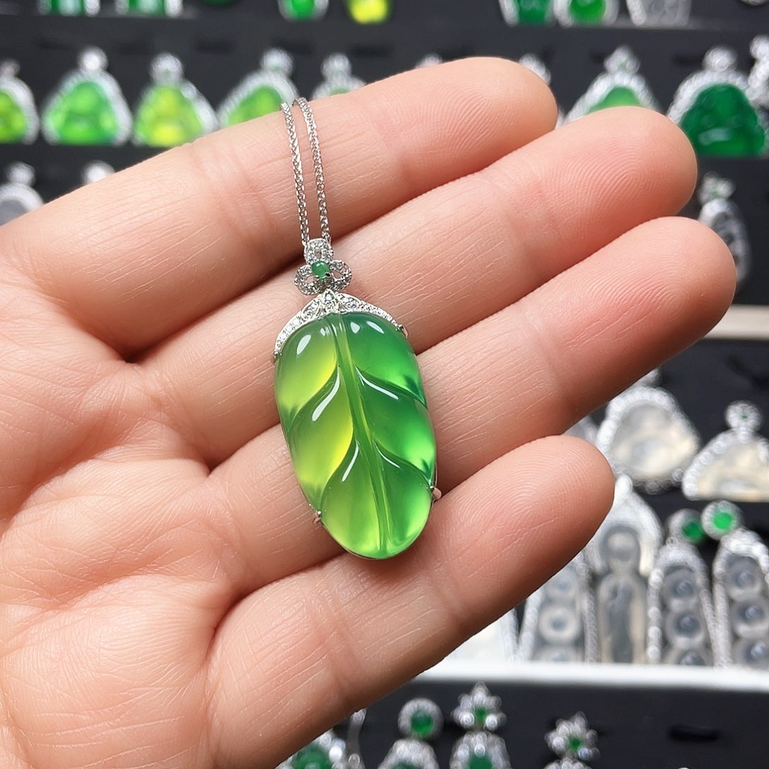 玛瑙/玉髓颈饰银S925镶嵌