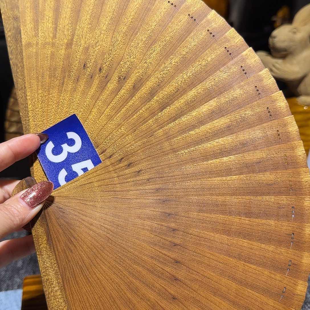 金丝楠邓金丝楠木手把件