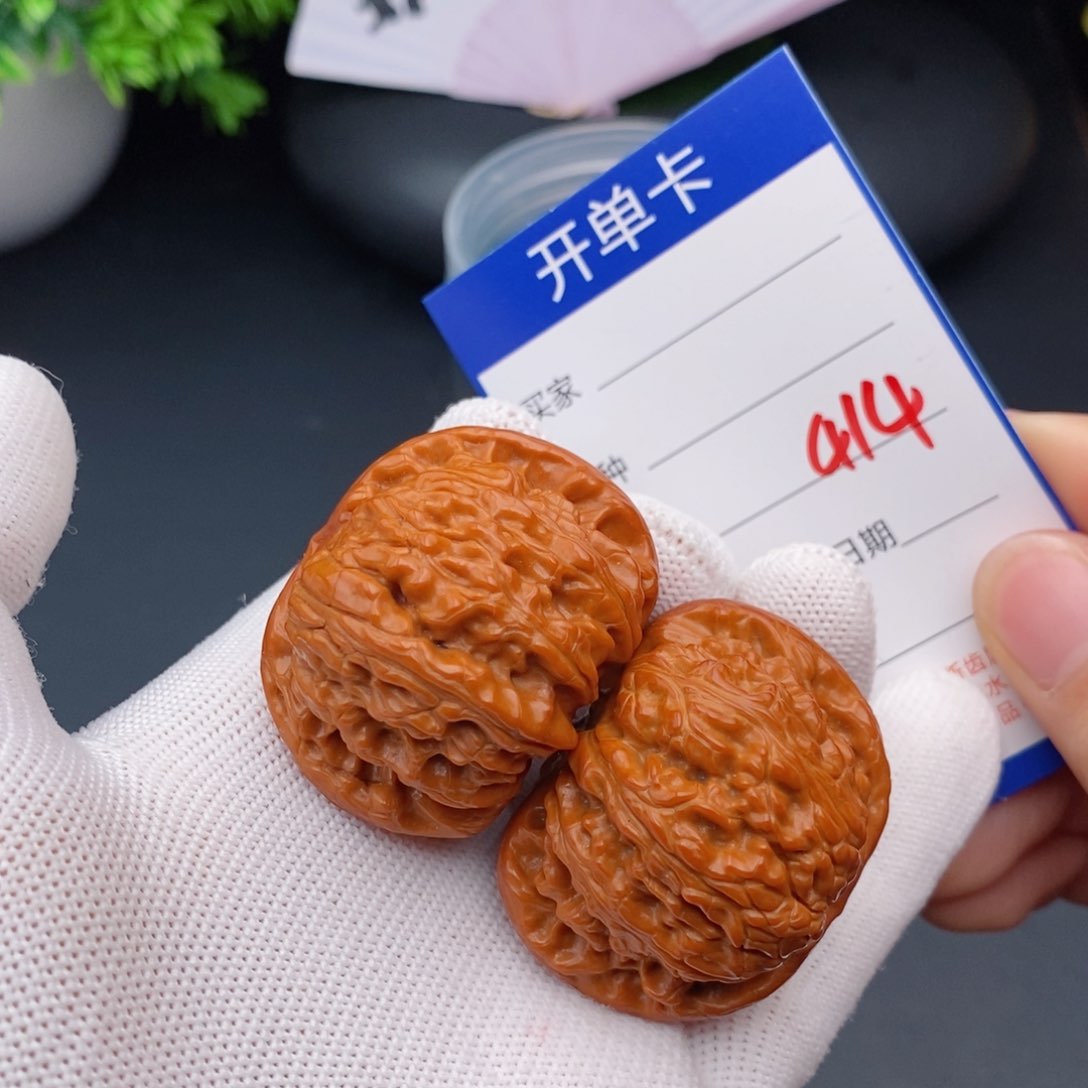 文玩核桃把件42球白414