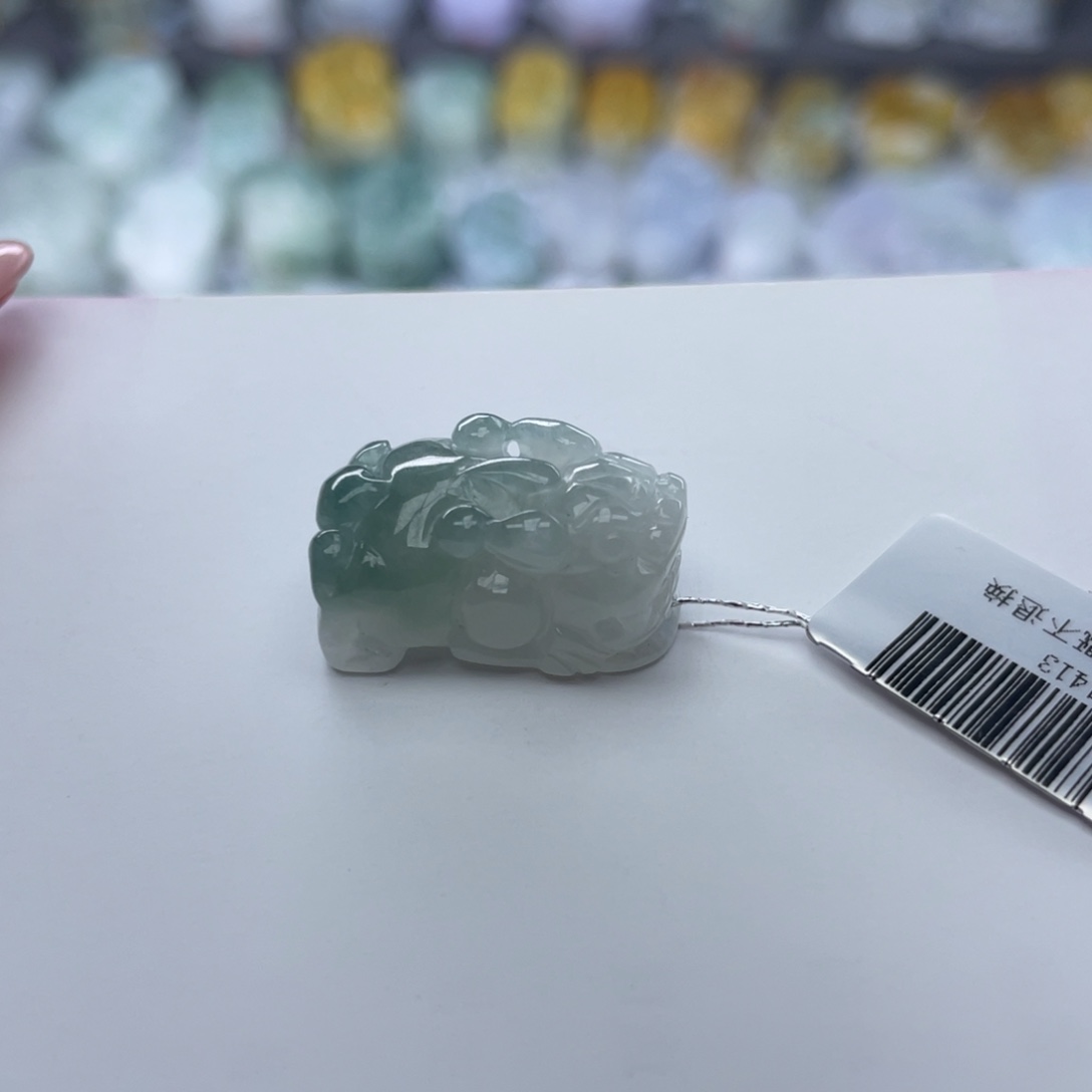 翡翠颈饰未镶嵌啊**¥貔貅