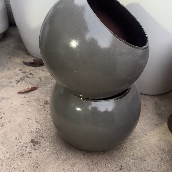 紫砂茶碗灰球形两个口径15*16*21