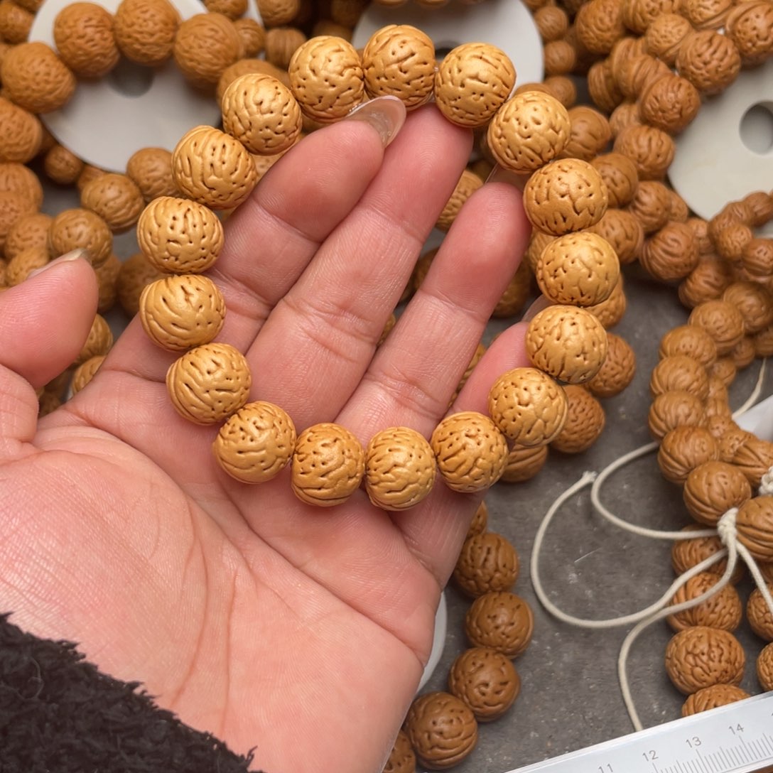 桃核手串桃核金丹闪80