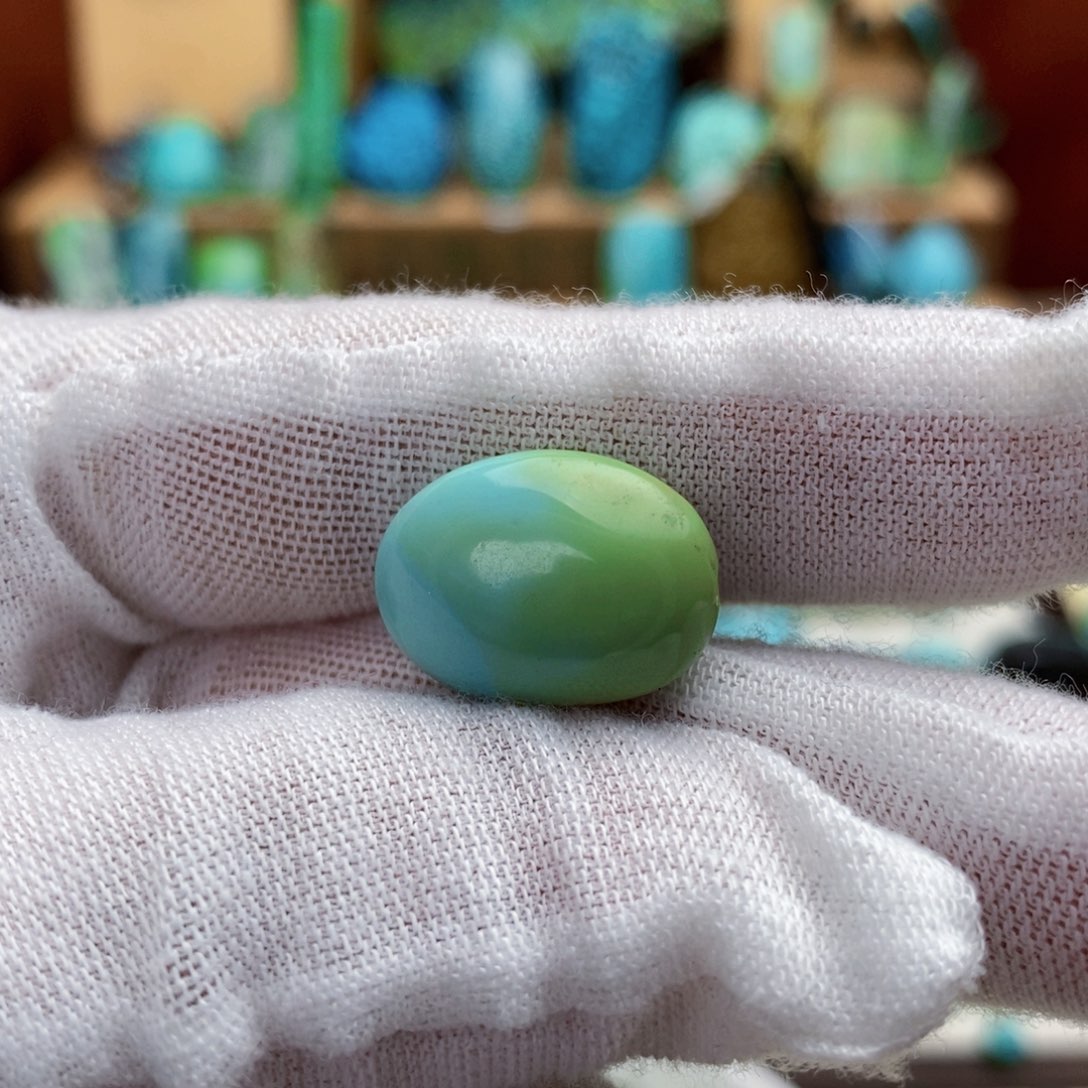 定制绿松石春带彩糖豆