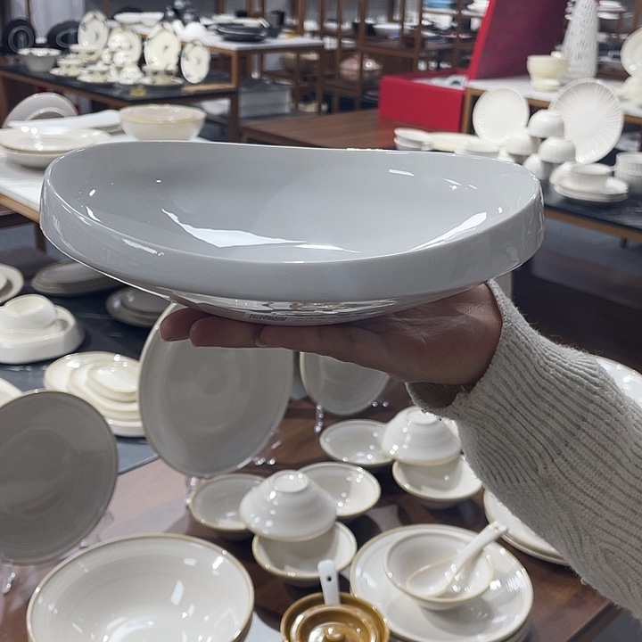 白瓷餐盘餐盘餐盘