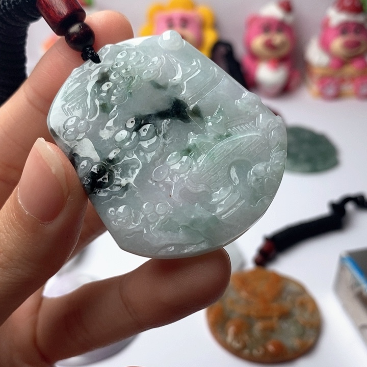 翡翠未镶嵌颈饰翡翠