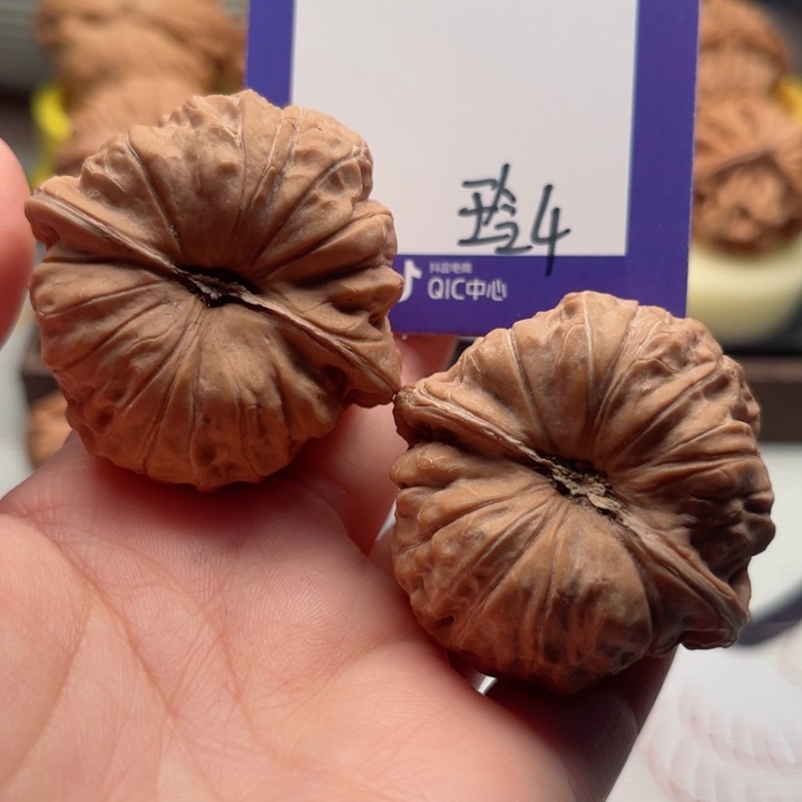 吊坠文玩核桃树**河文玩核桃把件4