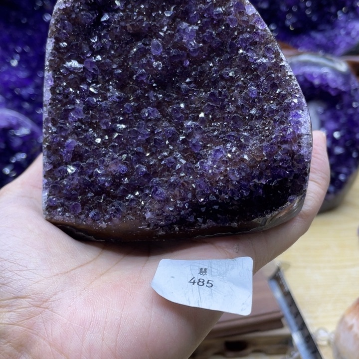 未镶嵌水晶大型摆件（非配饰）