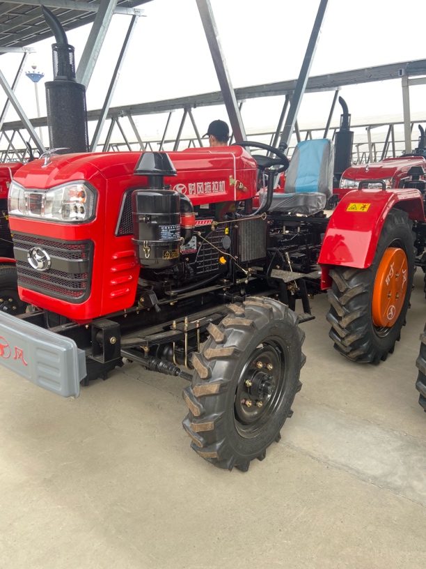 时风单缸40马力四驱拖拉机