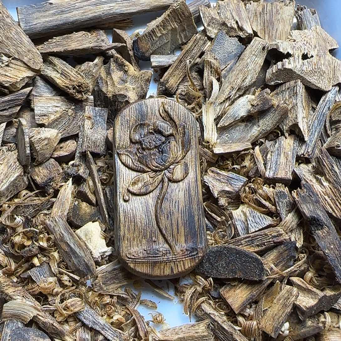 沉香碎屑沉香原汁原味