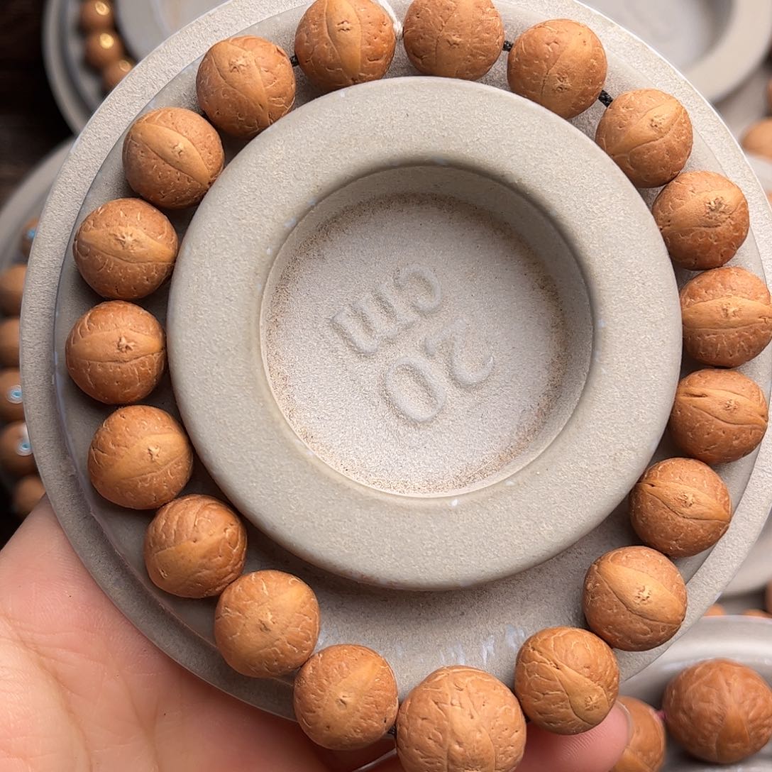 凤眼菩提手串13福利