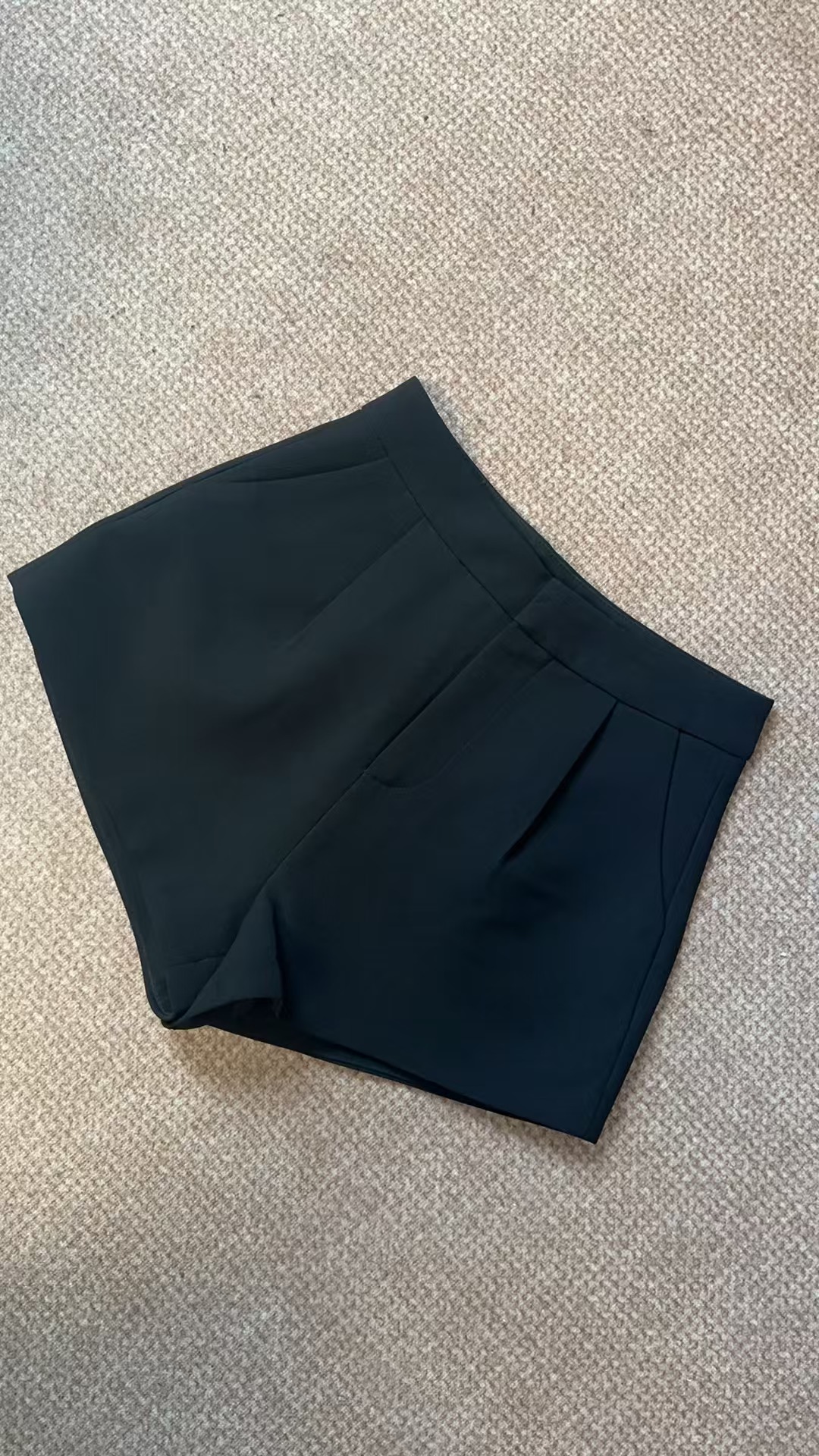 香黑色 早春出门出游时尚休闲百搭裤子