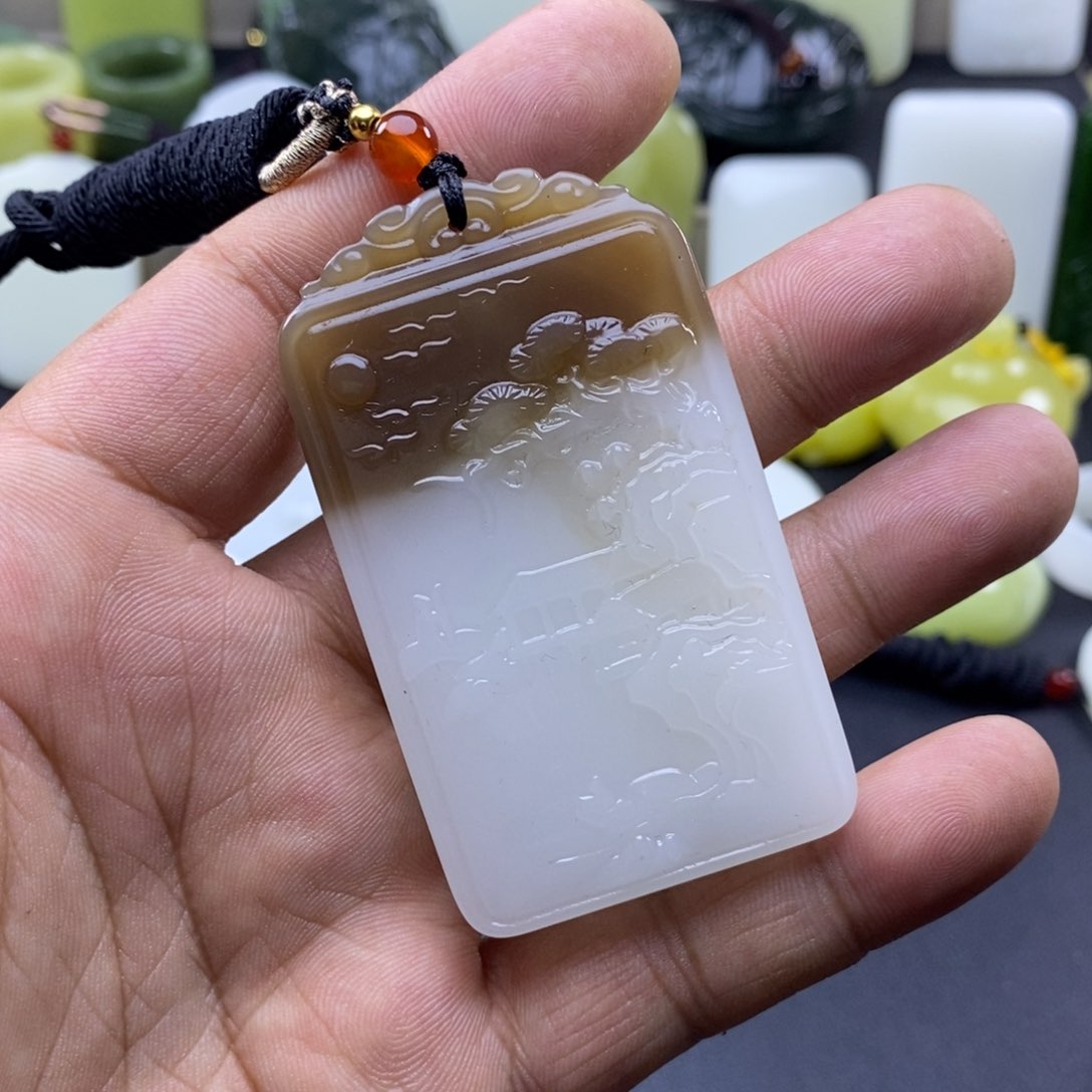 和田玉未镶嵌颈饰