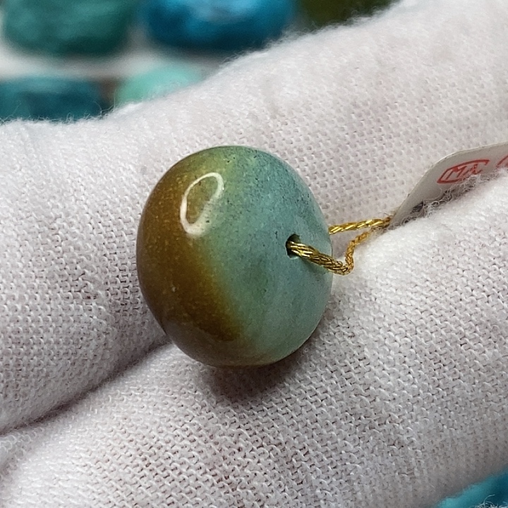 绿松石未镶嵌天然原矿 地大质检