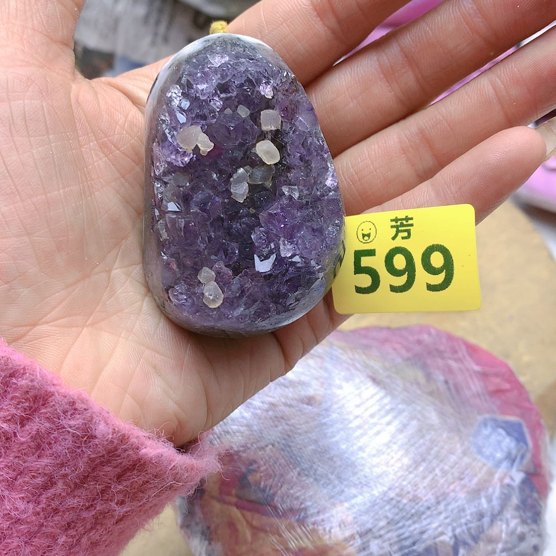 紫晶大型摆件（非配饰）未镶嵌