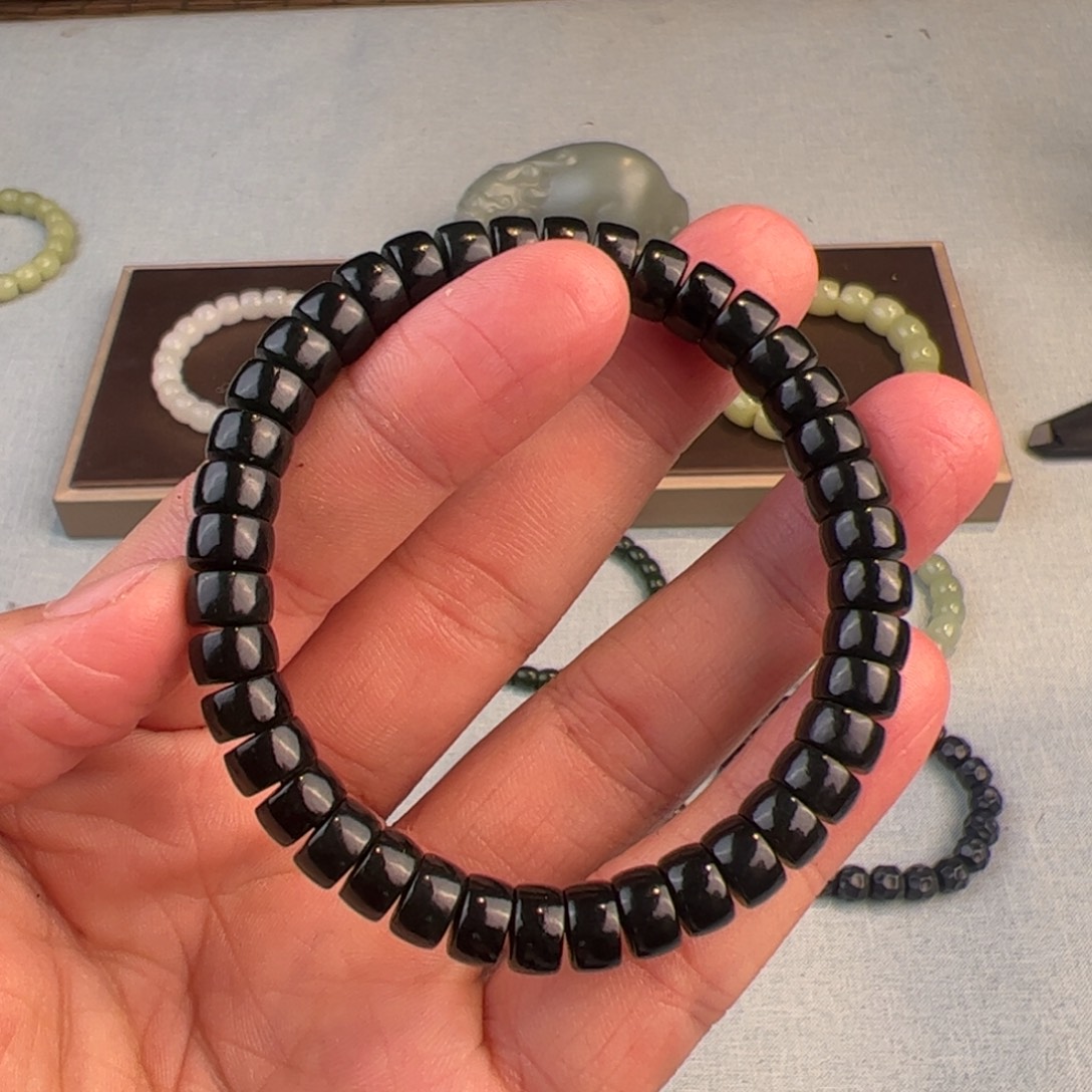 和田玉未镶嵌手链