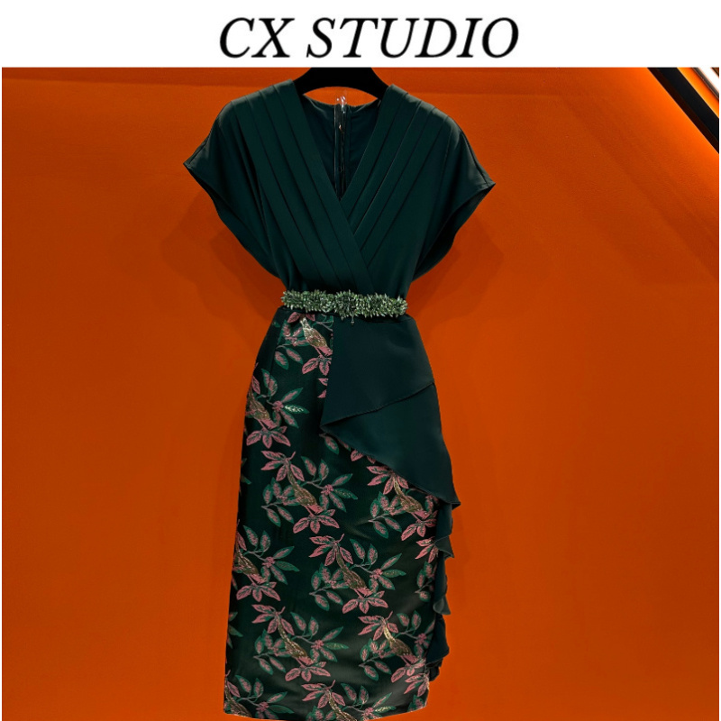 QC编码51 经典收腰轻奢时尚春夏季连衣裙（定制女装） TG525