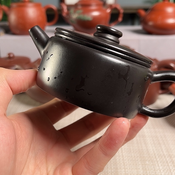 小***萩宜兴原矿手工紫砂壶
