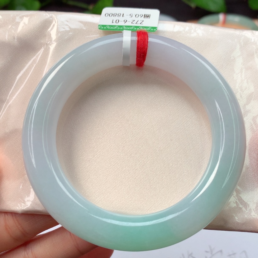 【闪购商品】翡翠手镯未镶嵌天然翡翠手镯