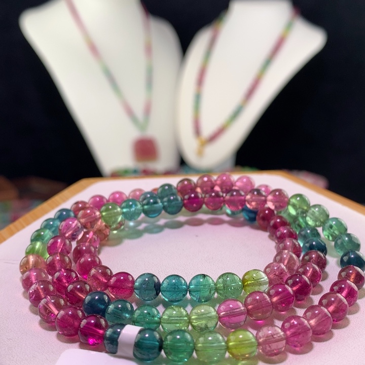 双色碧玺手链未镶嵌