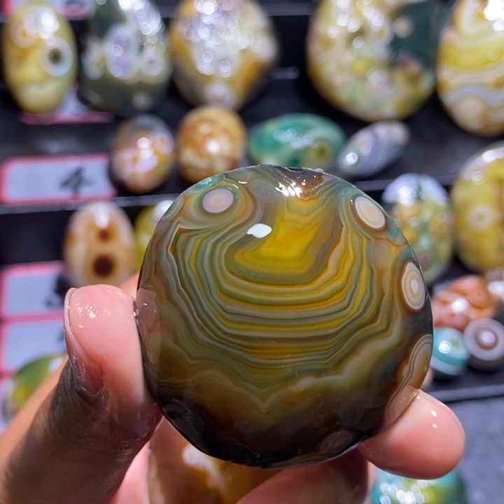 未镶嵌玛瑙/玉髓珠宝奇石