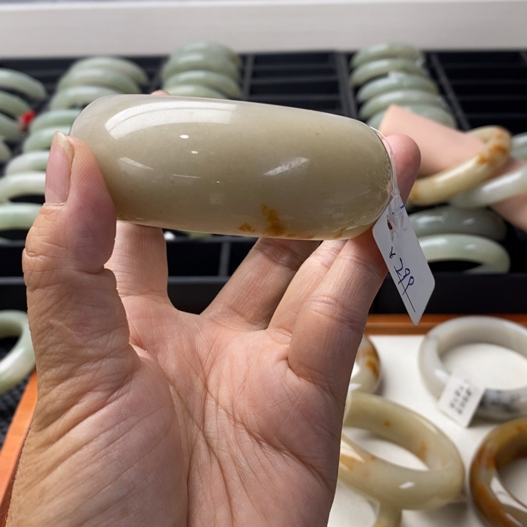 石英质玉手镯未镶嵌B***a