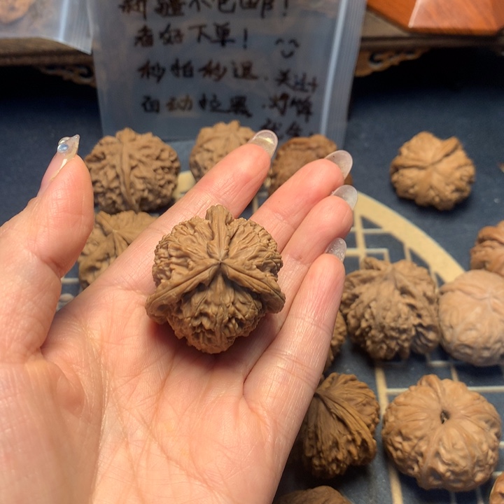 清***人文玩核桃把件核桃