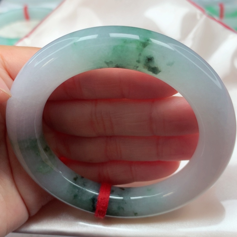 【闪购商品】翡翠手镯（圆镯）未镶嵌冰胶飘花圆条手镯55圈13号