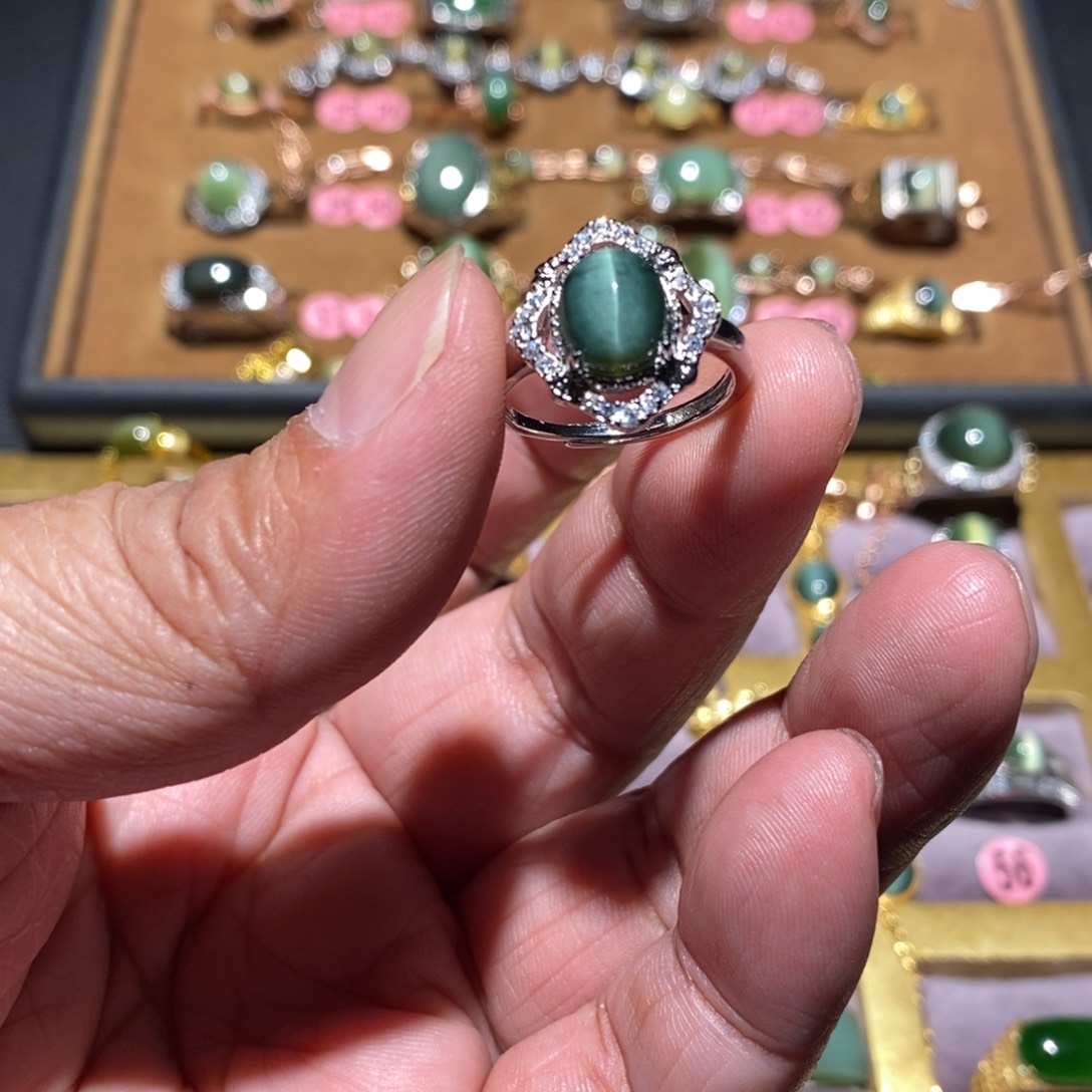 和田玉（碧玉）戒指未镶嵌