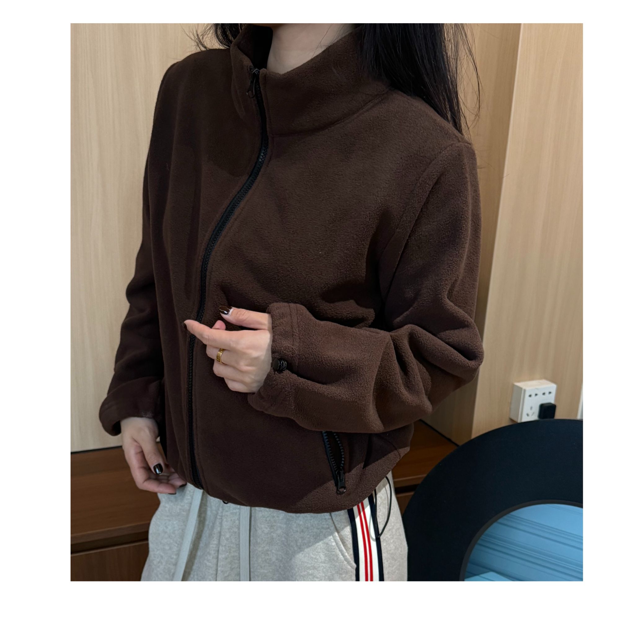 薇薇|轻盈保暖摇粒绒立领拉链短外套N25-1098