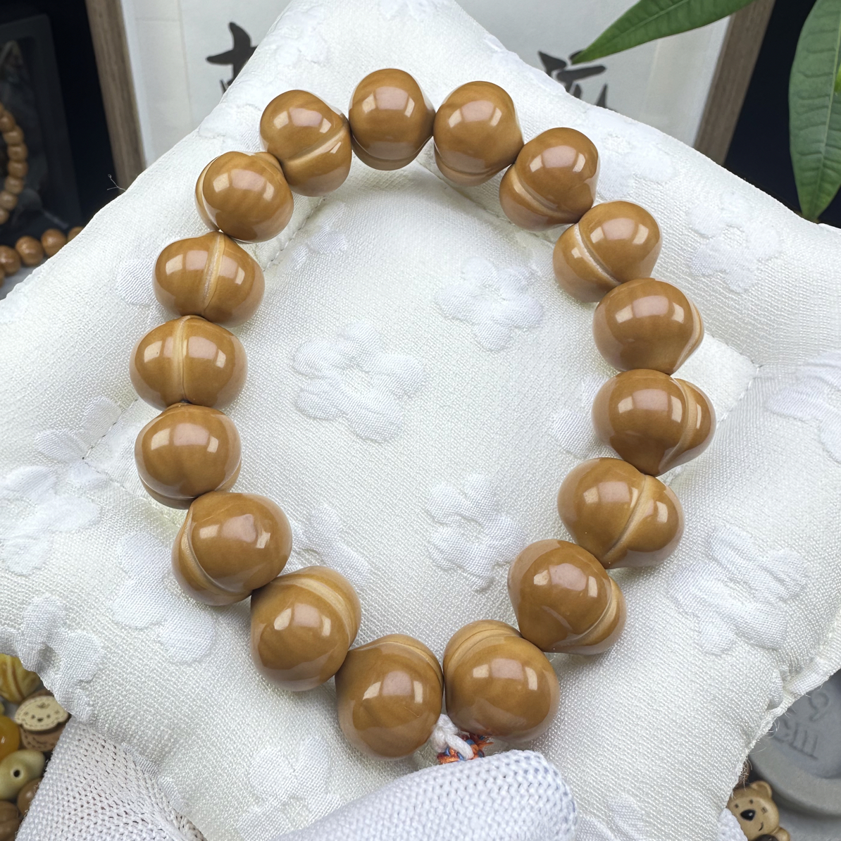 【古艺轩】柯基屁桃猴头全品屁桃手串