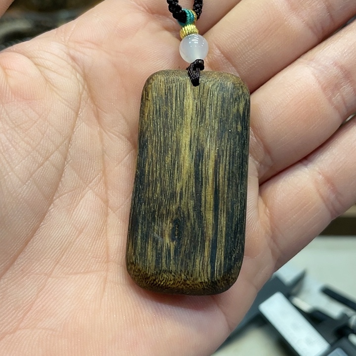 沉香吊坠奇楠挂件红油老料